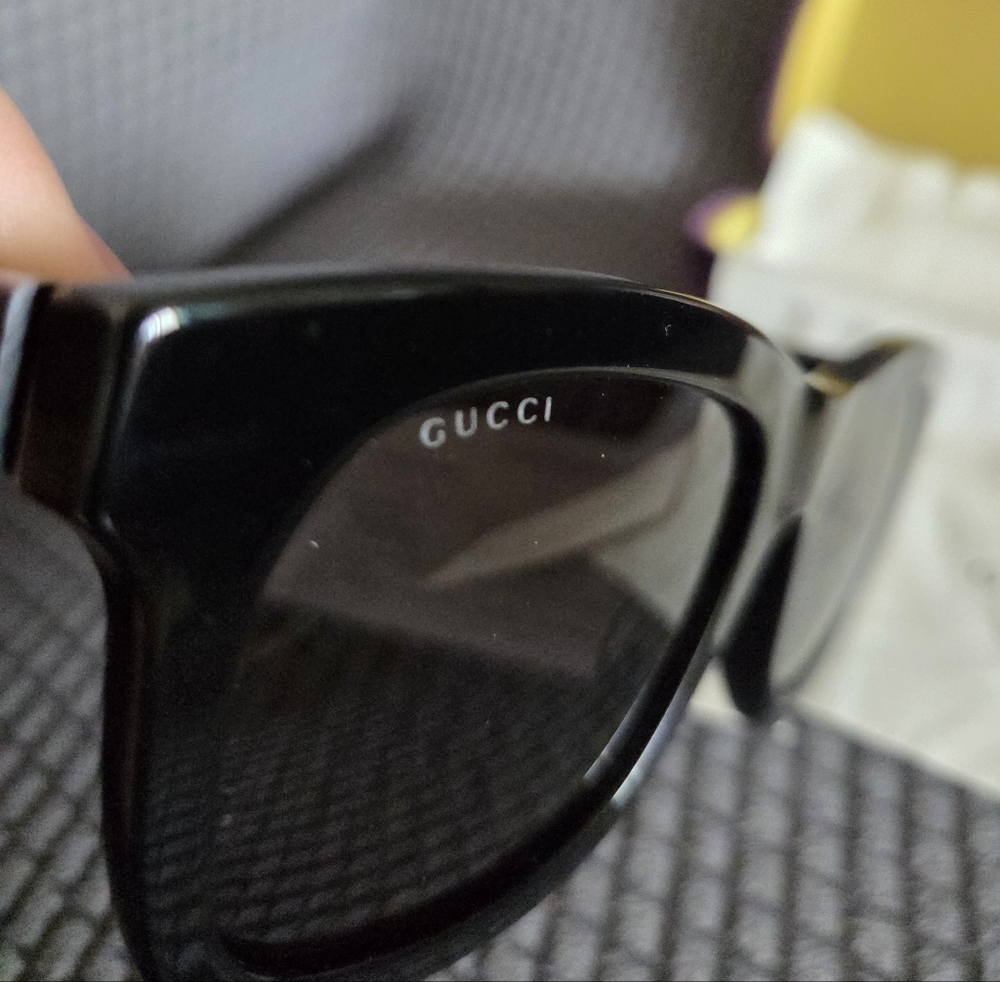 ✨️🔥 EUC Gucci Black Women's Sunglasses🔥 - Picture 7 of 11